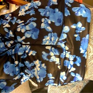 BLOOMING LEGGINGS by Fabletics